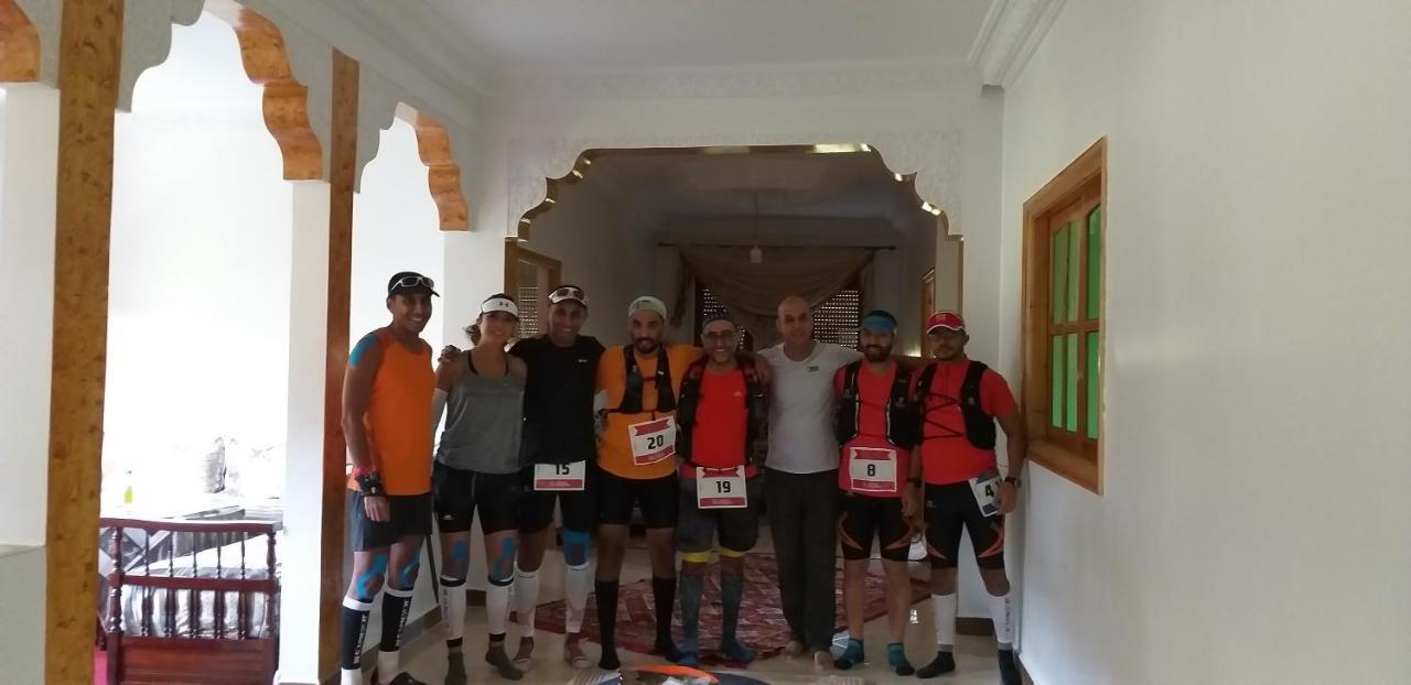 Gite Chez Hachimi Ifrane  Bagian luar foto